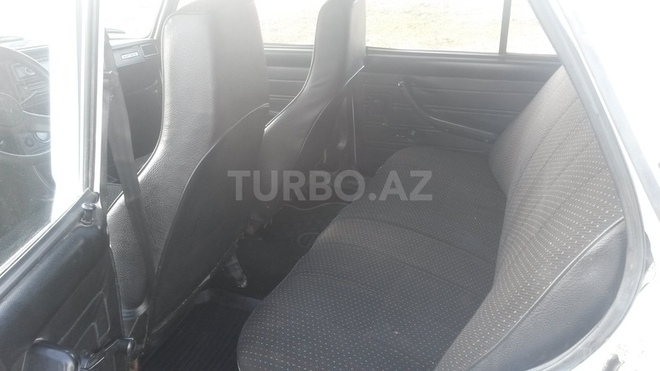 LADA (VAZ) 2107 2007, 130,000 km - 1.6 l - Qax