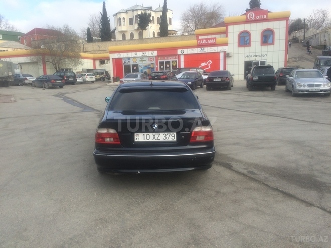 BMW 528 1999, 230,000 km - 2.8 l - Bakı
