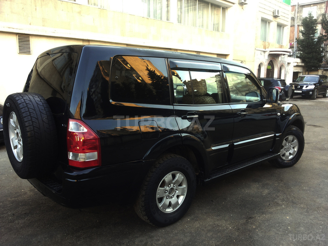 Mitsubishi Pajero 2003, 310,000 km - 3.0 l - Bakı