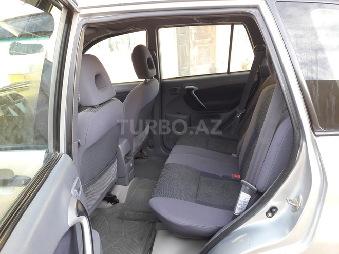 Toyota RAV4 2001, 300,000 km - 2.0 l - Bakı