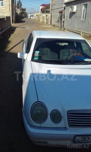 Mercedes E 230 1996, 234,530 km - 2.3 l - Bakı
