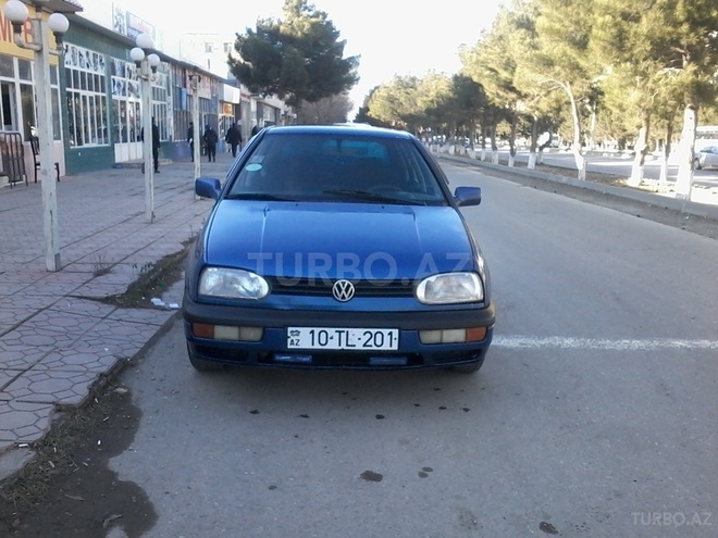 Volkswagen Golf 1994, 182,000 km - 1.8 l - Sumqayıt