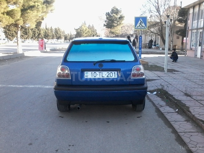 Volkswagen Golf 1994, 182,000 km - 1.8 l - Sumqayıt