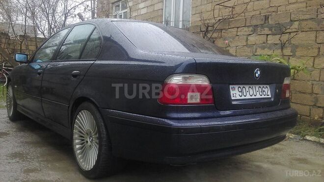 BMW 528 2000, 330,000 km - 2.8 l - Bakı
