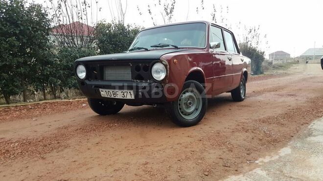 LADA (VAZ) 21011 1983, 250,000 km - 1.3 л - Bakı