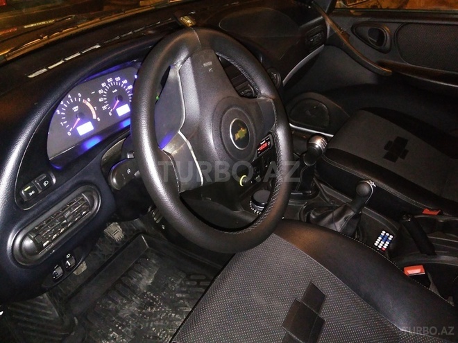 Chevrolet Niva 2013, 64,000 km - 1.7 l - Bakı
