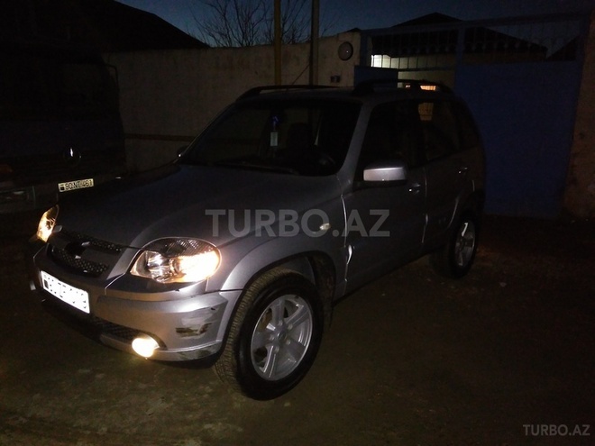 Chevrolet Niva 2013, 64,000 km - 1.7 l - Bakı