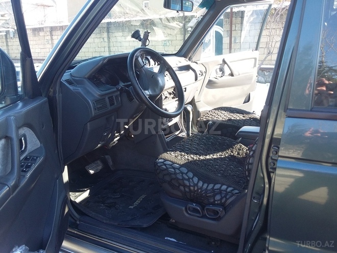 Mitsubishi Pajero 1994, 330,000 km - 2.8 l - İsmayıllı