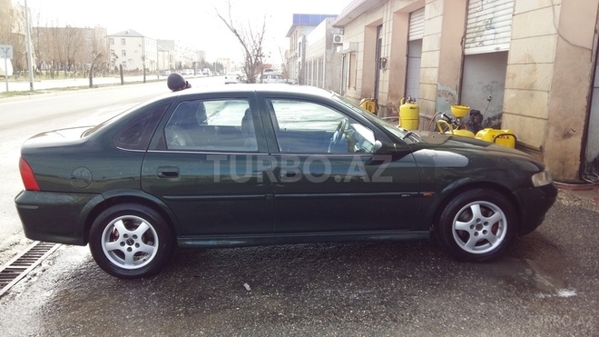 Opel Vectra 1999, 332,000 km - 1.8 l - Sumqayıt