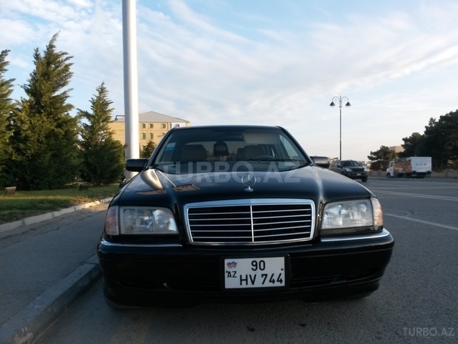 Mercedes C 230 1999, 185,000 km - 2.3 l - Bakı