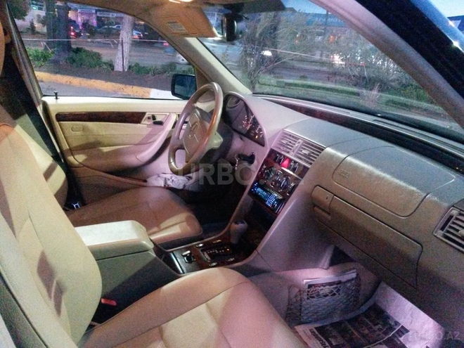 Mercedes C 230 1999, 185,000 km - 2.3 l - Bakı