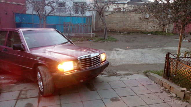 Mercedes 190 1992, 387,412 km - 2.0 l - Bakı