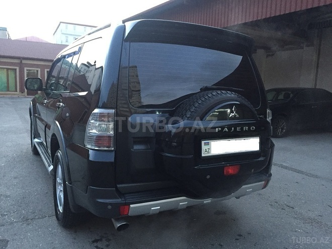 Mitsubishi Pajero 2008, 108,000 km - 3.0 l - Bakı