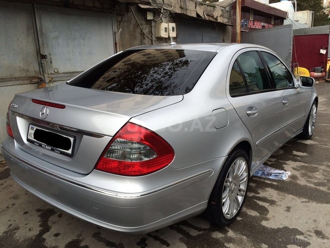 Mercedes E 280 2006, 108,900 km - 3.0 l - Bakı