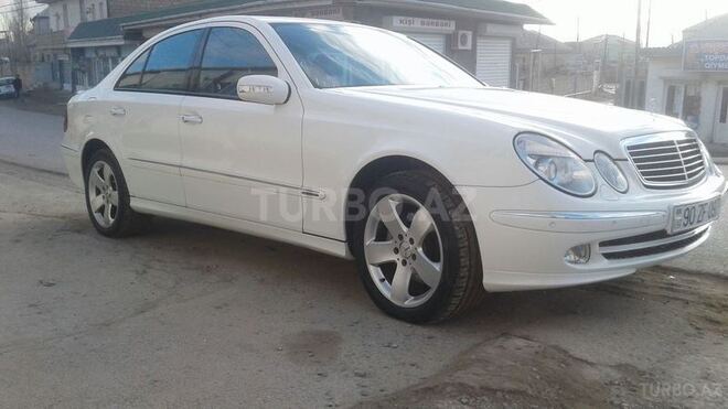 Mercedes E 320 2002, 220,000 km - 3.2 l - Bakı