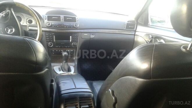 Mercedes E 320 2002, 220,000 km - 3.2 l - Bakı