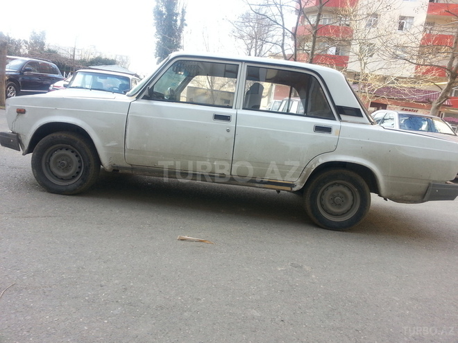 LADA (VAZ) 2107 2002, 265,000 km - 1.5 л - Bakı
