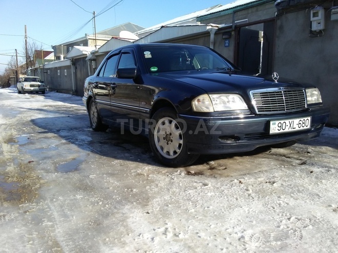 Mercedes C 180 1998, 225,870 km - 1.8 l - Qusar