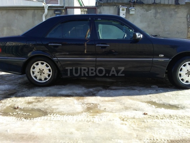 Mercedes C 180 1998, 225,870 km - 1.8 l - Qusar