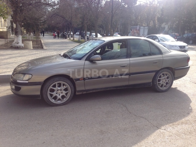 Opel Omega 1997, 285,000 km - 2.0 l - Sumqayıt