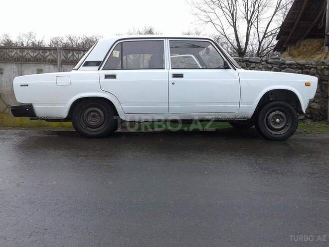 LADA (VAZ) 2107 2005, 37,000 km - 0.2 l - Zaqatala