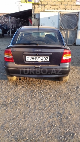 Opel Astra 2000, 170,000 km - 1.6 l - Gəncə