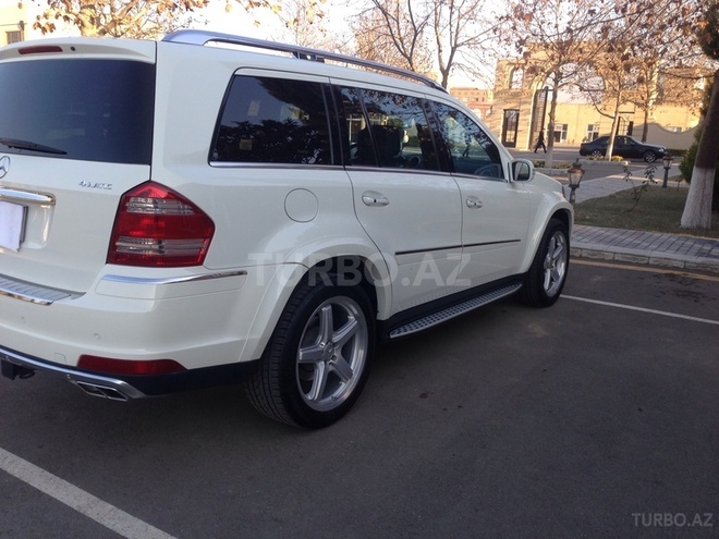 Mercedes GL 550 2008, 30,000 km - 5.5 l - Gəncə
