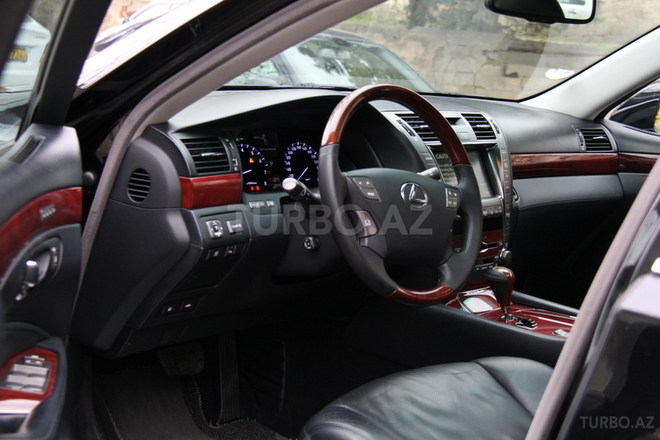 Lexus LS 460 2008, 136,500 km - 4.6 л - Bakı