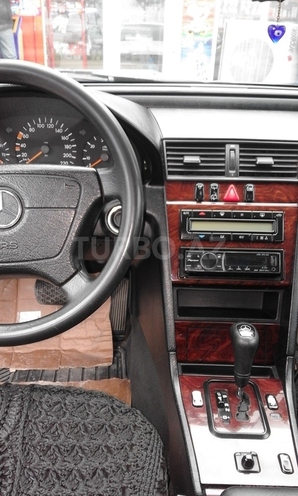 Mercedes C 220 2000, 3,400,000 km - 2.2 l - Bakı