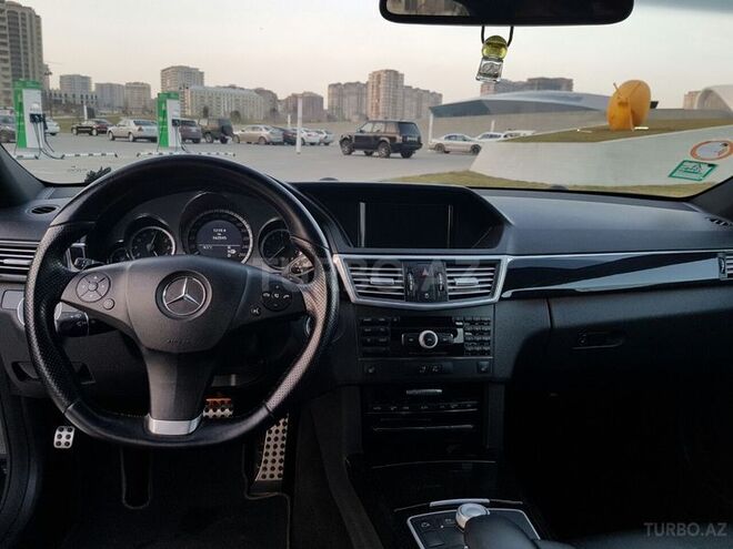 Mercedes E 350 2009, 162,000 km - 3.5 l - Bakı