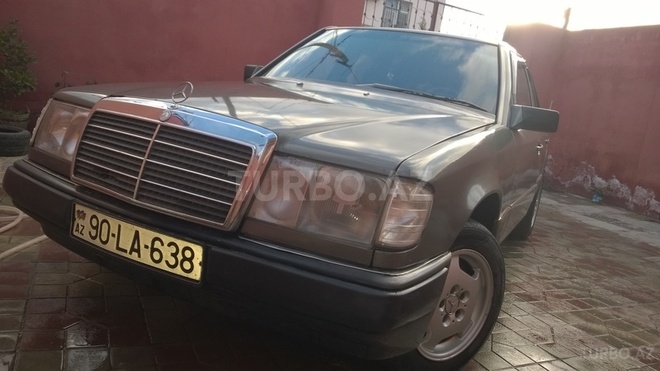 Mercedes E 200 1993, 287,405 km - 2.0 л - Bakı