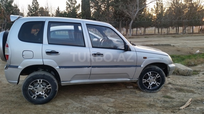 Chevrolet Niva 2005, 166,000 km - 1.7 l - Bakı