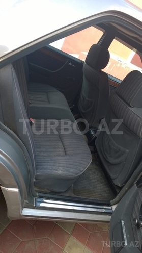 Mercedes E 200 1993, 287,405 km - 2.0 л - Bakı