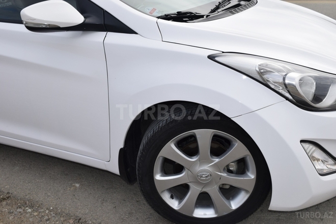 Hyundai Elantra 2014, 40,000 km - 1.6 l - Bakı