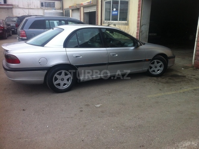 Opel Omega 1997, 326,845 km - 2.0 l - Bakı