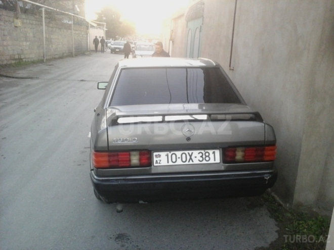 Mercedes 190 1990, 367,300 km - 2.0 l - Bakı
