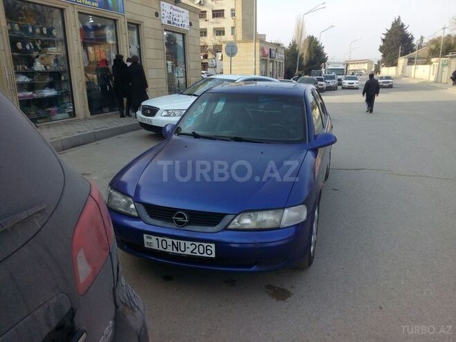 Opel Vectra 1996, 240,000 km - 1.6 l - Bakı