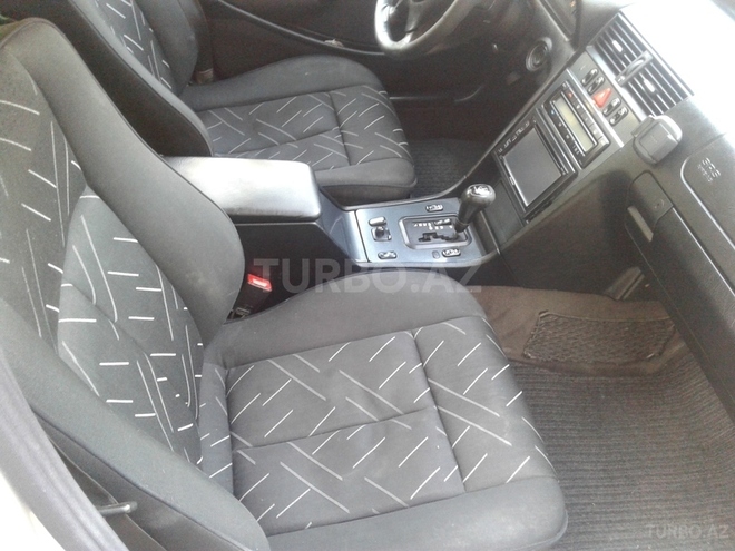 Mercedes C 220 1999, 325,000 km - 2.2 л - Sumqayıt
