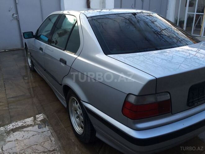 BMW 318 1995, 268,500 km - 1.8 l - Bakı