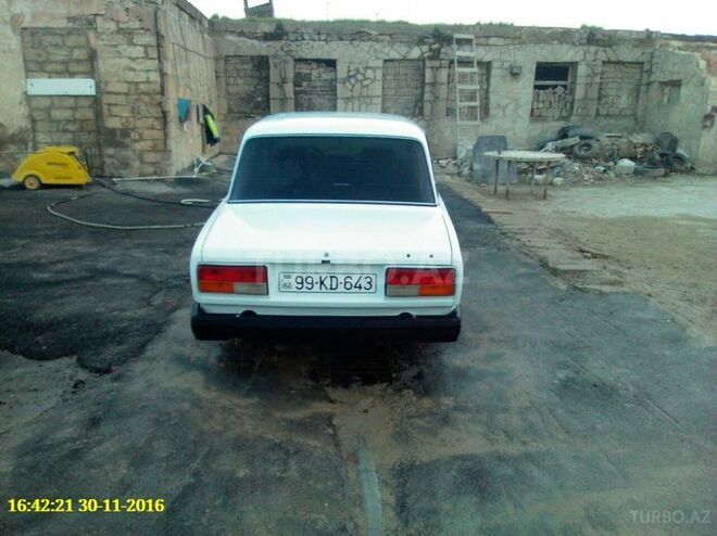 LADA (VAZ) 2107 2003, 232,000 km - 1.6 л - Bakı
