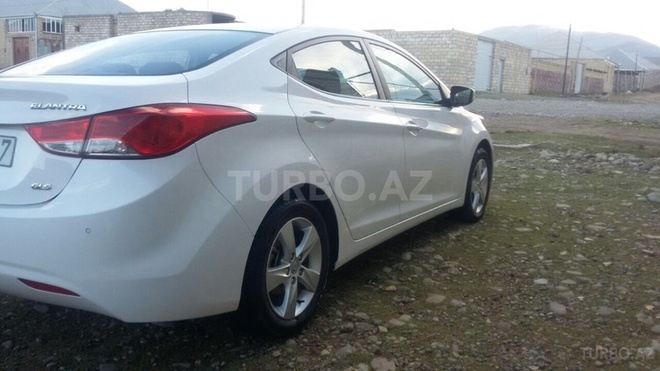 Hyundai Elantra 2012, 83,000 km - 1.8 l - Gəncə