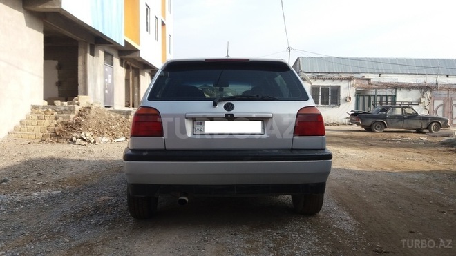 Volkswagen Golf 1994, 176,000 km - 2.0 л - Bakı