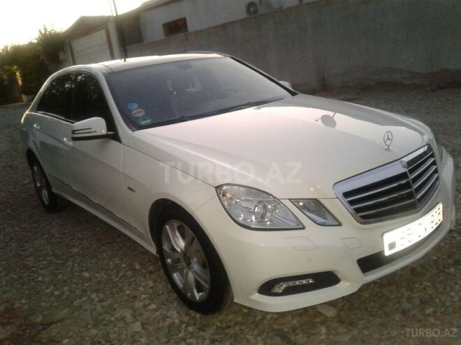 Mercedes E 220 2010, 110,000 km - 2.2 l - Naxçıvan