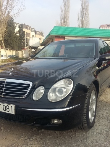 Mercedes E 350 2005, 235,000 km - 3.5 l - Bakı