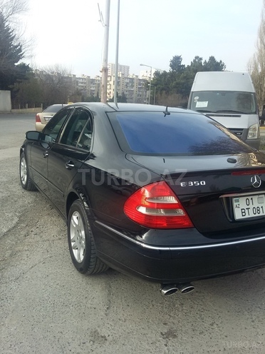 Mercedes E 350 2005, 235,000 km - 3.5 l - Bakı