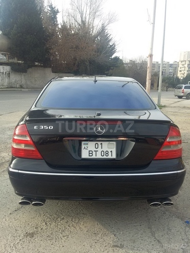 Mercedes E 350 2005, 235,000 km - 3.5 l - Bakı