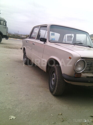 LADA (VAZ) 21011 1978, 25,000 km - 1.6 l - Şirvan