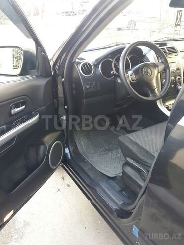 Suzuki Grand Vitara 2007, 140,000 km - 2.7 l - Bakı