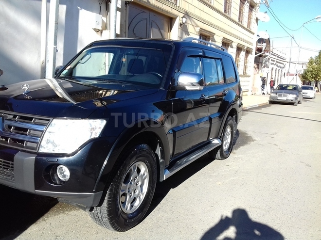 Mitsubishi Pajero 2007, 12,000 km - 3.0 l - Gəncə