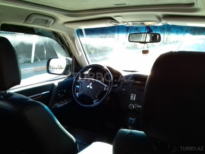 Mitsubishi Pajero 2007, 12,000 km - 3.0 l - Gəncə